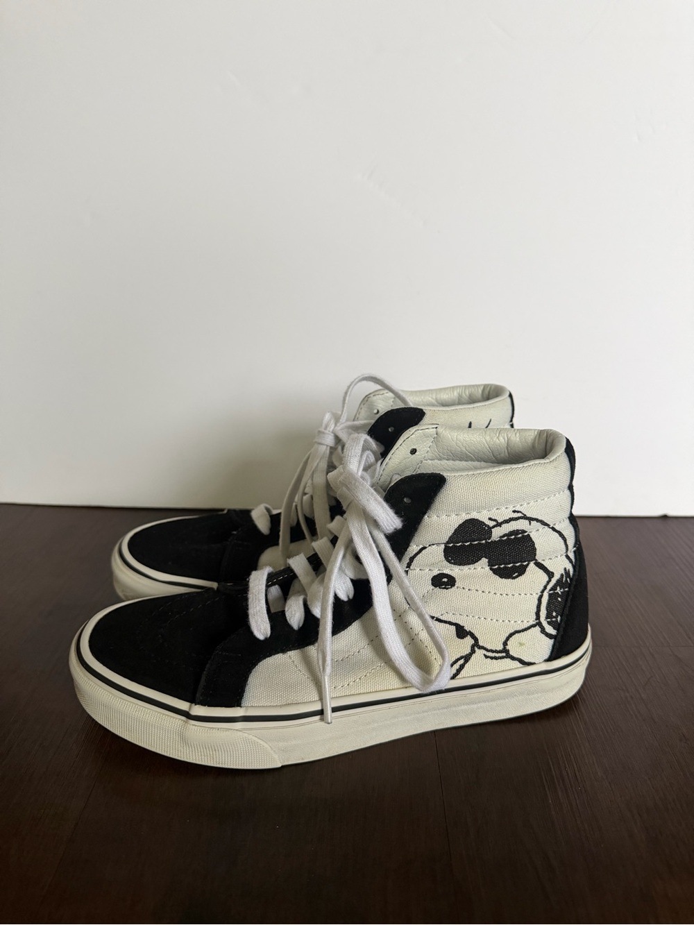 Vans High-Top Size 8 Women Peanuts SK 8 Reissue high Joe Cool Sneakers